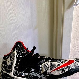 There new there not increase there basketball shoes there size 11.5